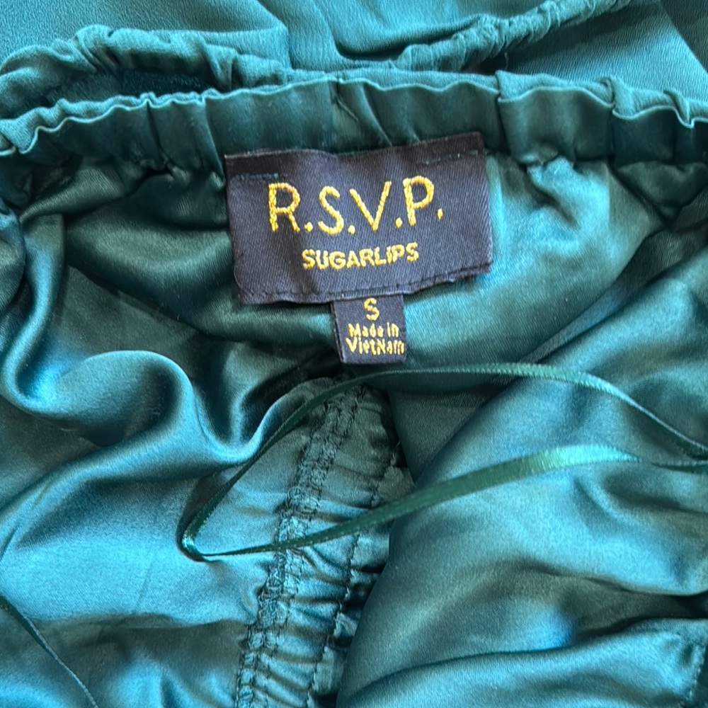R.S.V.P. SUGARLIPS Enamored Off The Shoulder Ruffle Dress Curve Size Small - Picture 4 of 10